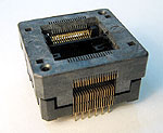 Sensata 678-2364211-001 open top, 36 pin SSOP test socket.